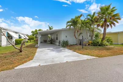360 NE Jade Circle, Jensen Beach, FL 34957 - Photo 4