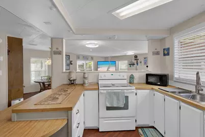 360 NE Jade Circle, Jensen Beach, FL 34957 - Photo 28