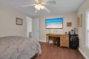 360 NE Jade Cir, Jensen Beach, FL 34957 - Photo 28