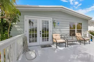 360 NE Jade Cir, Jensen Beach, FL 34957 - Photo 38