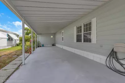 360 NE Jade Circle, Jensen Beach, FL 34957 - Photo 6