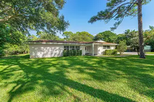 8645 Square Lake Dr, Palm Beach Gardens, FL 33418 - Photo 1