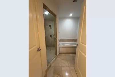 16101 Emerald Estates Drive #153, Weston, FL 33331 - Photo 6