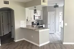 102 SW Peacock Blvd, Port Saint Lucie, FL 34986 - Photo 6