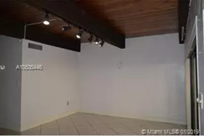 19424 NE 26th Avenue #131B, Miami, FL 33180 - Photo 10