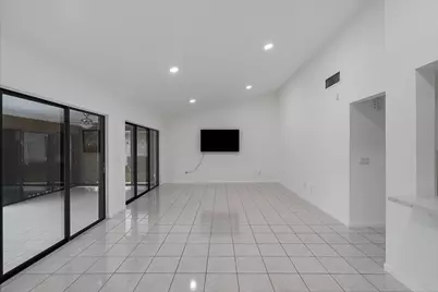 6510 Olivewood Circle, Greenacres, FL 33463 - Photo 6