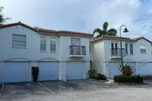 1105 Lake Shore Dr, Lake Park, FL 33403 - Photo 16