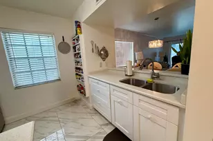 1105 Lake Shore Dr, Lake Park, FL 33403 - Photo 8