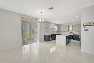 6509 NW Omega Rd, Port Saint Lucie, FL 34983 - Photo 10