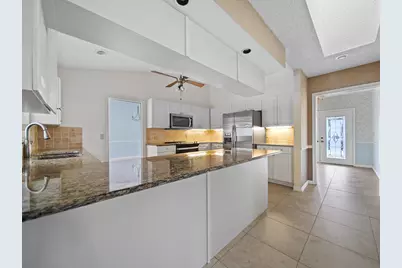 9 W High Point Road, Sewalls Point, FL 34996 - Photo 6