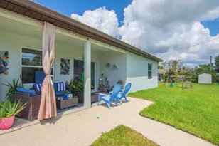 1689 SE Chello Ln, Port Saint Lucie, FL 34983 - Photo 24