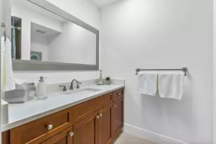 401 Brackenwood Ln S, Palm Beach Gardens, FL 33418 - Photo 8
