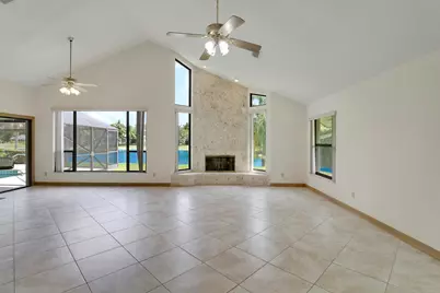 18691 SE Lakeside Way, Jupiter, FL 33469 - Photo 12