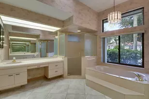 18691 SE Lakeside Way, Jupiter, FL 33469 - Photo 16