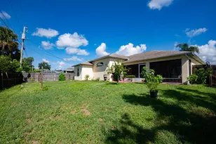 1042 SW Dartmouth Ave, Port Saint Lucie, FL 34953 - Photo 26