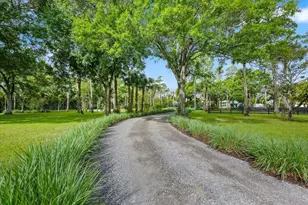 1037 F Rd, Loxahatchee Groves, FL 33470 - Photo 24