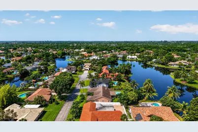 9821 SW 1st Court, Plantation, FL 33324 - Photo 24