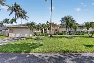 9821 SW 1st Ct, Plantation, FL 33324 - Photo 2
