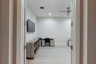 18026 SW Cosenza Wy, Port Saint Lucie, FL 34986 - Photo 2