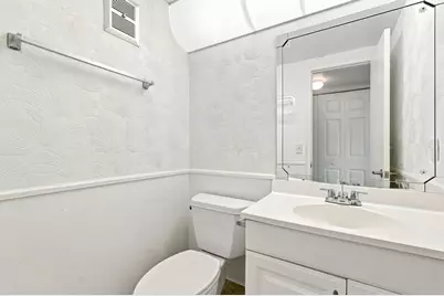 98 Norwich E, West Palm Beach, FL 33417 - Photo 10