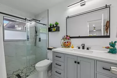 2075 SW 72nd Avenue, Davie, FL 33317 - Photo 10