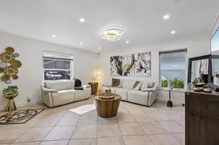 2075 SW 72nd Ave, Davie, FL 33317 - Photo 8