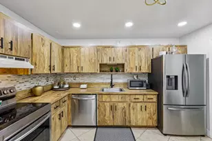 2075 SW 72nd Ave, Davie, FL 33317 - Photo 18