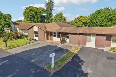 2075 SW 72nd Avenue, Davie, FL 33317 - Photo 44