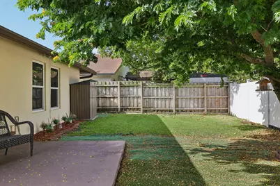 2075 SW 72nd Avenue, Davie, FL 33317 - Photo 20