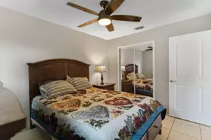 8621 NW 3rd St, Pembroke Pines, FL 33024 - Photo 20