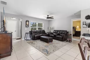 8621 NW 3rd St, Pembroke Pines, FL 33024 - Photo 12