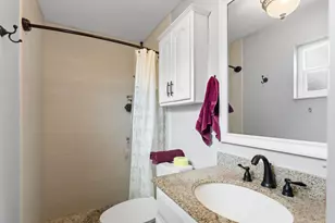 8621 NW 3rd St, Pembroke Pines, FL 33024 - Photo 18