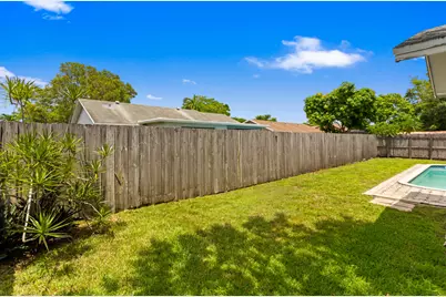 8621 NW 3rd Street, Pembroke Pines, FL 33024 - Photo 28