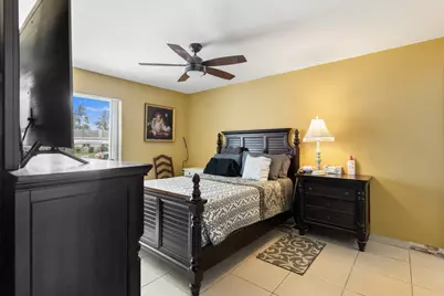 8621 NW 3rd Street, Pembroke Pines, FL 33024 - Photo 16