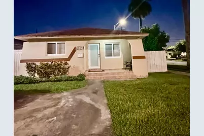 1092 W 32nd Street, Hialeah, FL 33012 - Photo 1