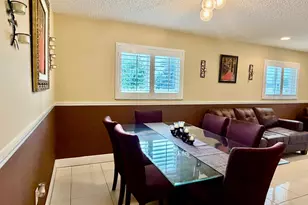 1092 W 32nd St, Hialeah, FL 33012 - Photo 14