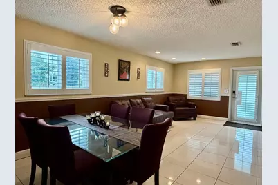 1092 W 32nd Street, Hialeah, FL 33012 - Photo 12