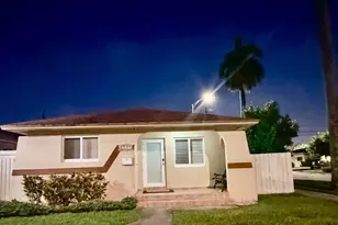1092 W 32nd St, Hialeah, FL 33012 - Photo 6