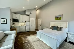 11863 Wimbledon Circle, Wellington, FL 33414 - Photo 2