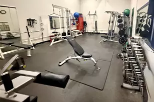 610 Tennis Club Dr, Fort Lauderdale, FL 33311 - Photo 14