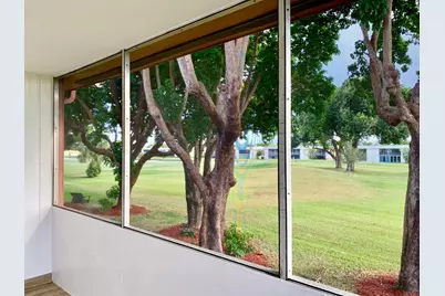89 Normandy B, Delray Beach, FL 33484 - Photo 10