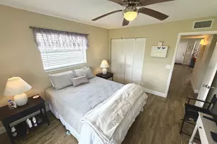 89 Normandy B, Delray Beach, FL 33484 - Photo 18