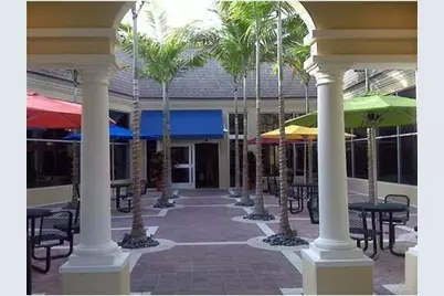 89 Normandy B, Delray Beach, FL 33484 - Photo 34