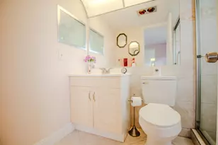 20 Lyndhurst A, Deerfield Beach, FL 33442 - Photo 10