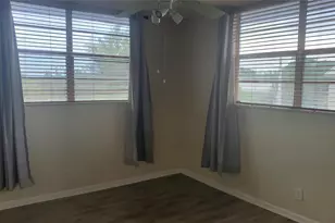3910 Crystal Lake Dr, Deerfield Beach, FL 33064 - Photo 18