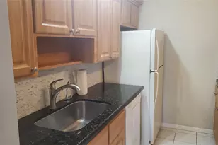 3910 Crystal Lake Dr, Deerfield Beach, FL 33064 - Photo 12