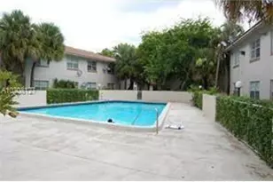 11453 NW 42nd St, Coral Springs, FL 33065 - Photo 2
