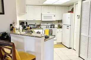 300 Crestwood Ct N, Royal Palm Beach, FL 33411 - Photo 2