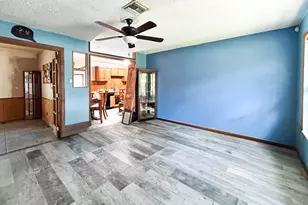201 NW Floresta Dr, Port Saint Lucie, FL 34983 - Photo 8
