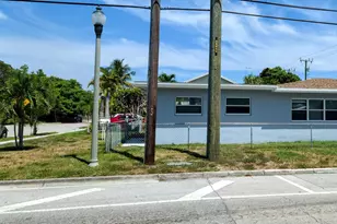 628 Monroe Dr, West Palm Beach, FL 33405 - Photo 20